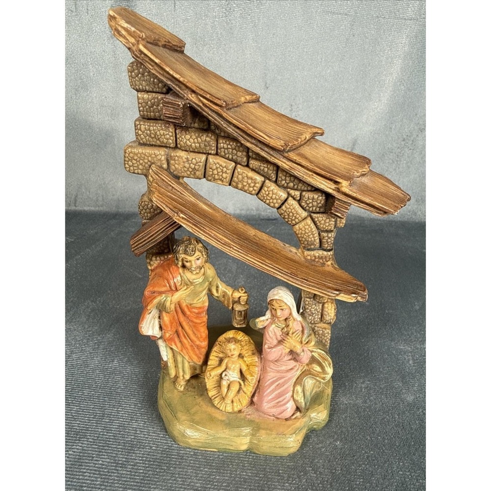 Vintage Italian Nativity Holy Family Hand Painted Hard‎ Plastic 1950's